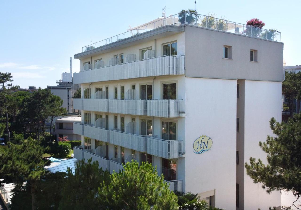 Hotel Meuble Nazionale Lignano Sabbiadoro Bagian luar foto