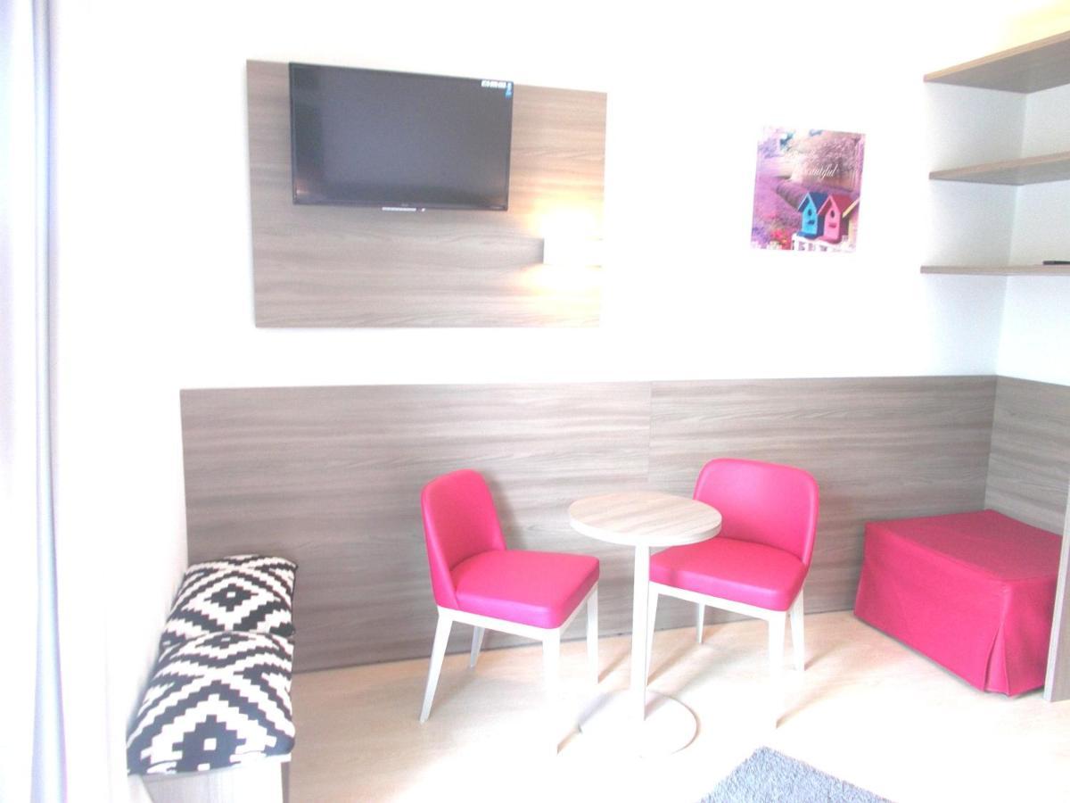 Hotel Meuble Nazionale Lignano Sabbiadoro Bagian luar foto